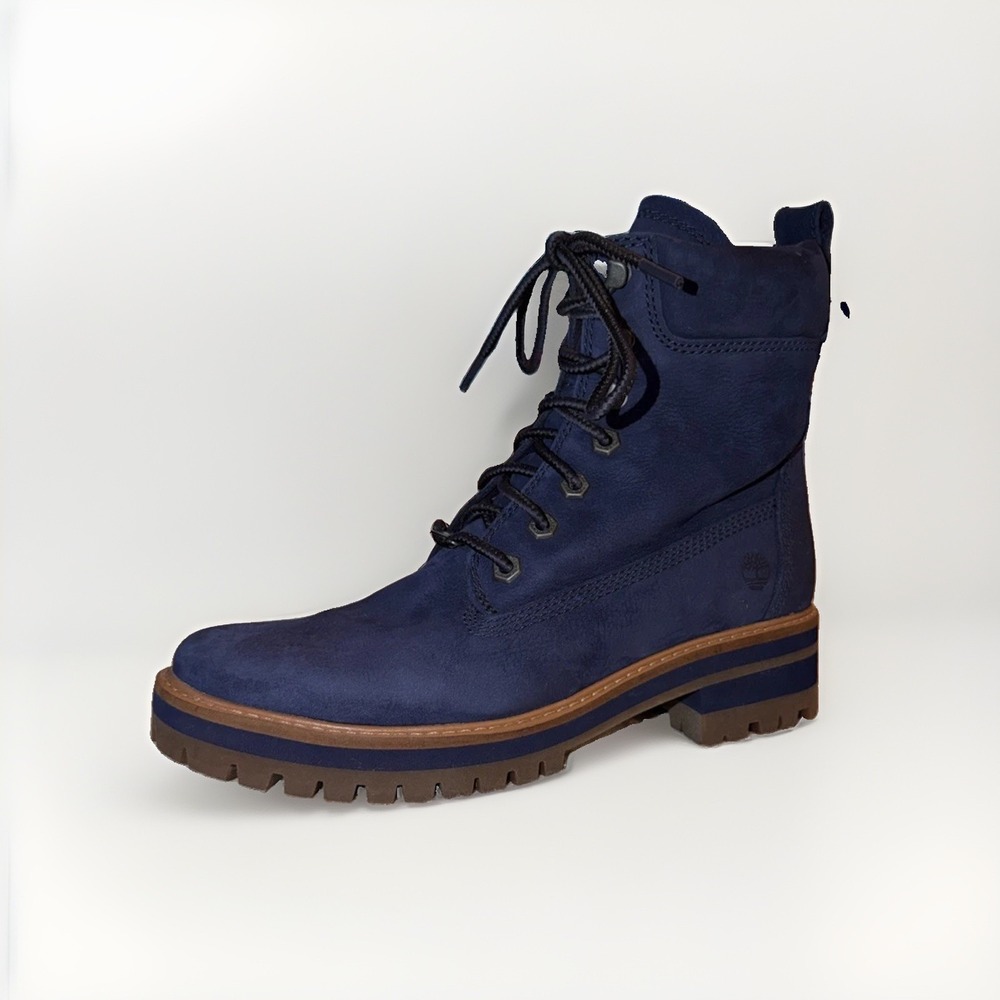 Timberland Courmayeur Valley Women's Size 9 Ankle Boots Waterproof Blue Nubuck